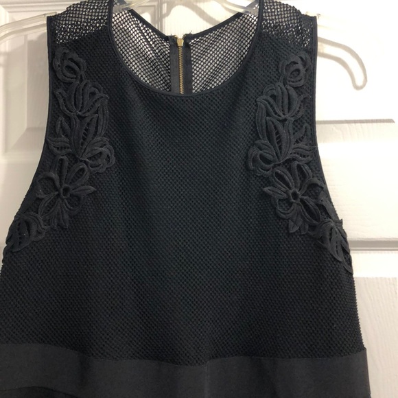 Perfect LBD - Picture 2 of 3